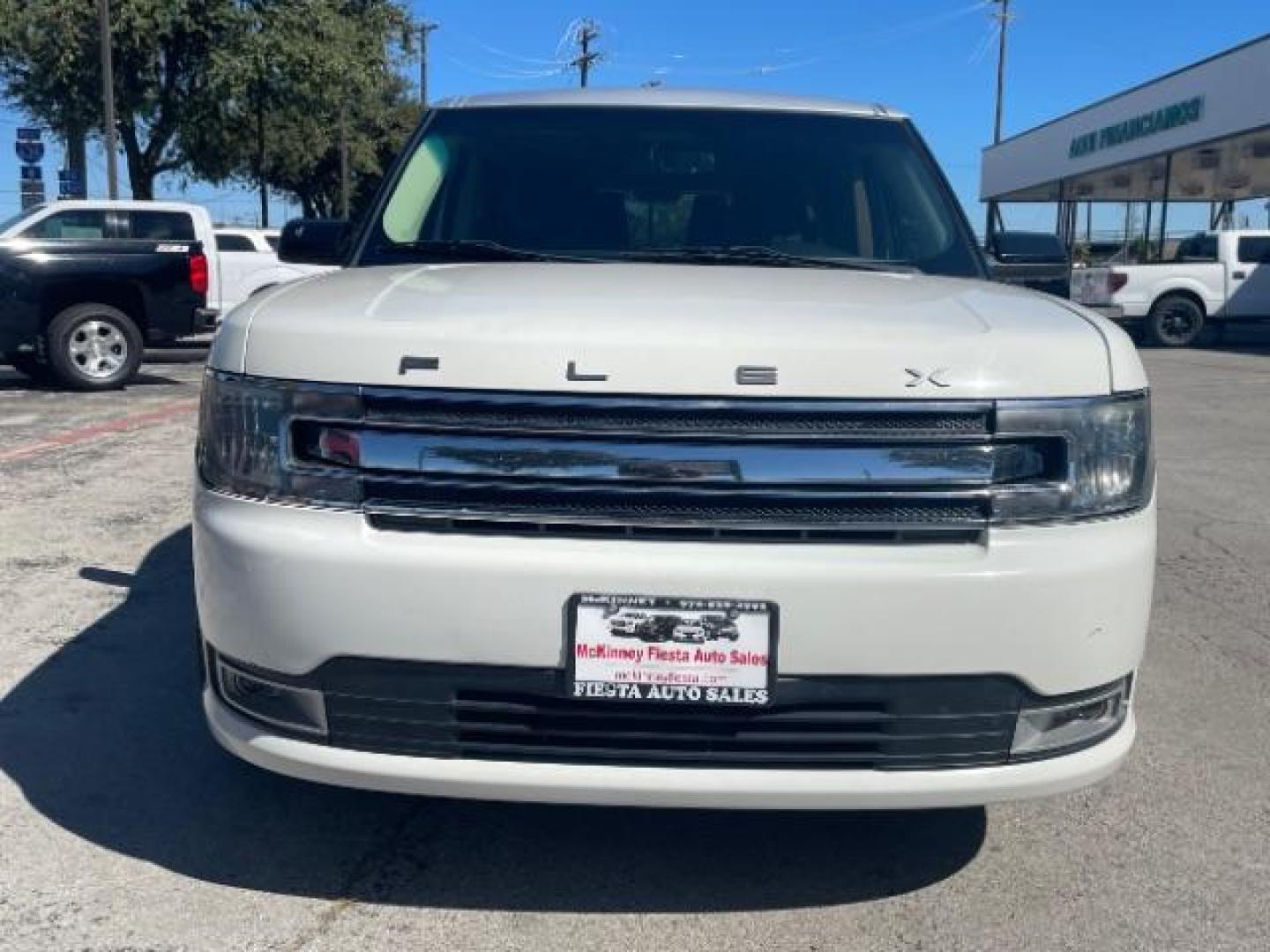 2013 White Platinum Metal /Charcoal Black Leath Ford Flex SEL FWD (2FMGK5C87DB) with an 3.5L V6 DOHC 24V engine, 6-Speed Automatic Ov transmission, located at 900 South McDonald Street, McKinney, TX, 75069, (972) 529-2992, 33.189335, -96.613403 - Photo#3