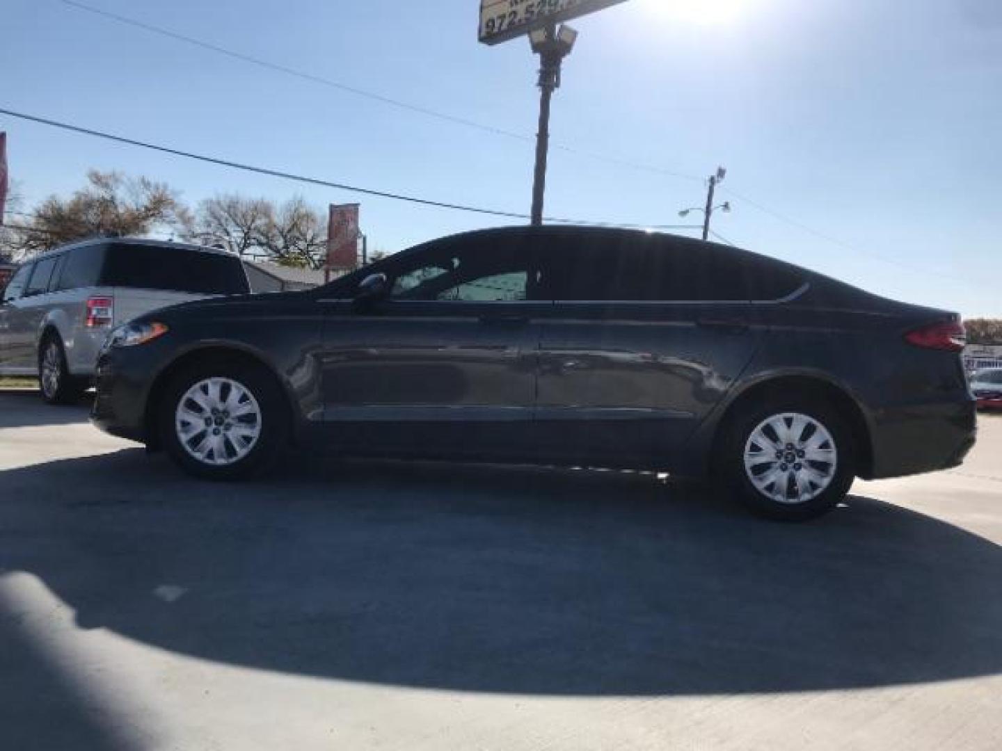 2020 Gray /Medium Light Stone, Ford Fusion S (3FA6P0G76LR) with an 2.5L L4 DOHC 16V engine, 6-Speed Automatic transmission, located at 900 South McDonald Street, McKinney, TX, 75069, (972) 529-2992, 33.189335, -96.613403 - Photo#9