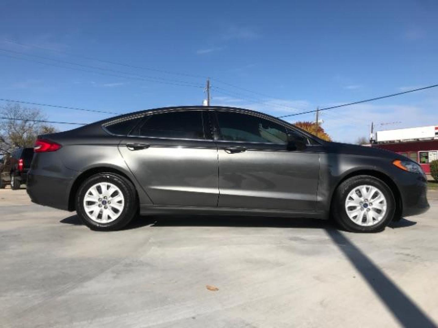 2020 Gray /Medium Light Stone, Ford Fusion S (3FA6P0G76LR) with an 2.5L L4 DOHC 16V engine, 6-Speed Automatic transmission, located at 900 South McDonald Street, McKinney, TX, 75069, (972) 529-2992, 33.189335, -96.613403 - Photo#1