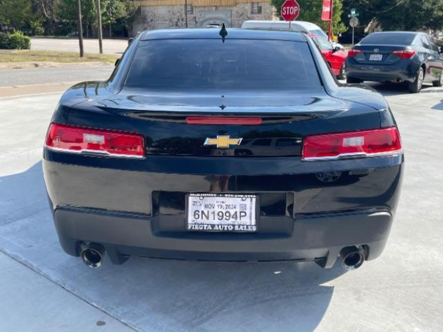 2015 Black /Black Chevrolet Camaro 1LT Coupe (2G1FD1E31F9) with an 3.6L V6 DOHC 24V FFV engine, 6-Speed Automatic transmission, located at 900 South McDonald Street, McKinney, TX, 75069, (972) 529-2992, 33.189335, -96.613403 - Photo#7