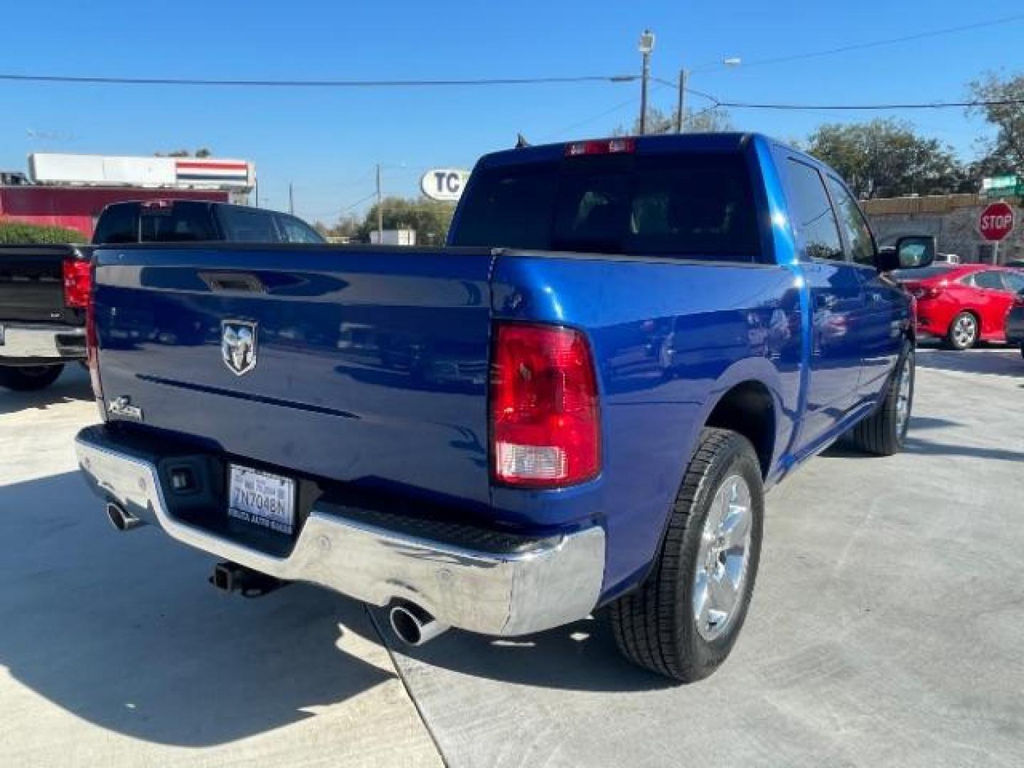 2015 Blue /Gray RAM 1500 SLT Crew Cab SWB 2WD (1C6RR6LT0FS) with an 5.7L V8 OHV 16V engine, 8-Speed Automatic transmission, located at 900 South McDonald Street, McKinney, TX, 75069, (972) 529-2992, 33.189335, -96.613403 - Photo#4