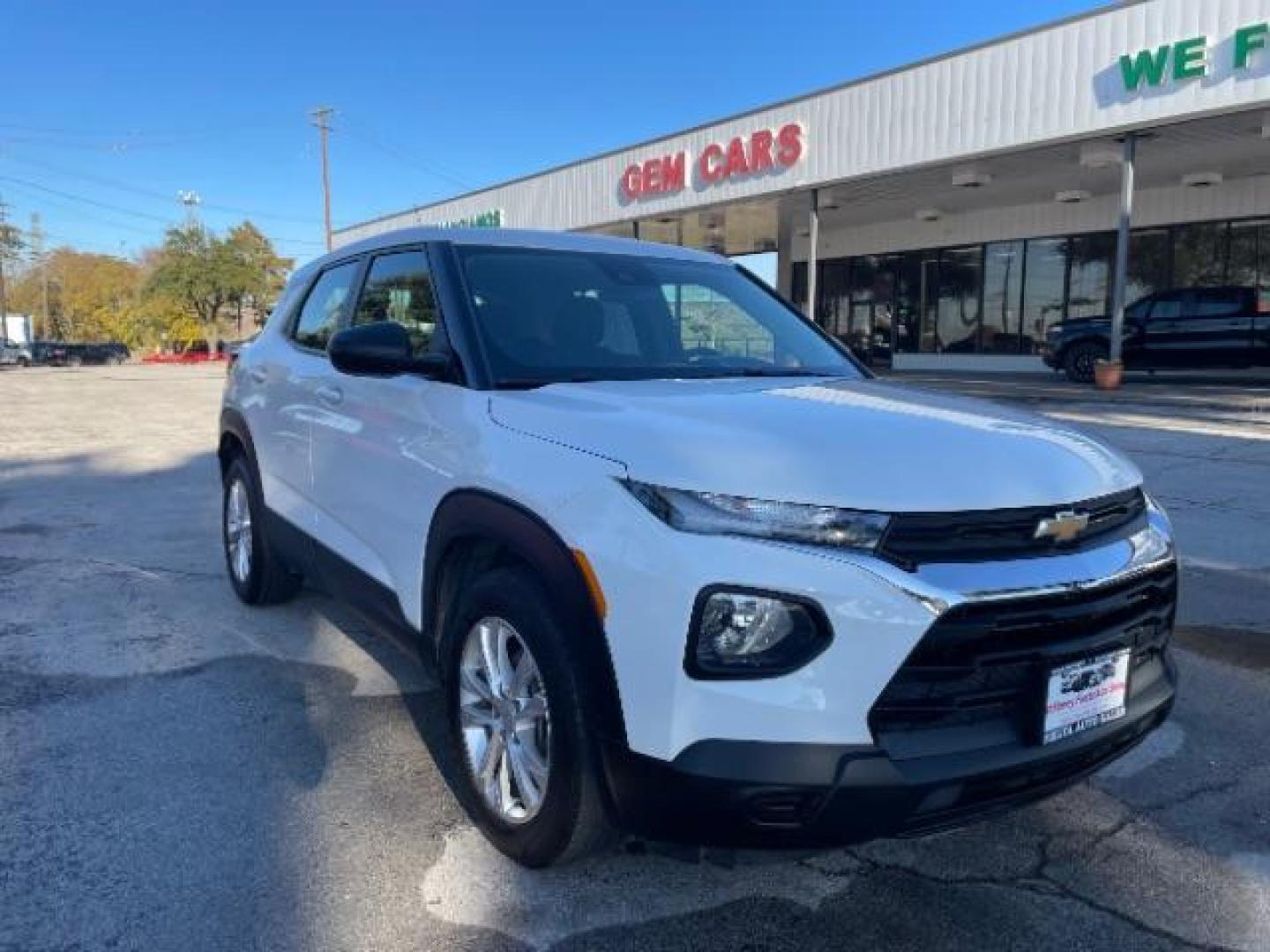 2023 Summit White /Jet Black Chevrolet Trailblazer LS (KL79MMS28PB) with an 1.2L L3 DOHC 12V engine, 9-Speed Automatic transmission, located at 900 South McDonald Street, McKinney, TX, 75069, (972) 529-2992, 33.189335, -96.613403 - Photo#0