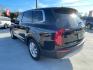 2020 Ebony Black /Black SOFINO, leatherette Kia Telluride LX (5XYP24HC6LG) with an 3.8L V6 DOHC 24V engine, 8-Speed Automatic transmission, located at 900 South McDonald Street, McKinney, TX, 75069, (972) 529-2992, 33.189335, -96.613403 - Photo#6