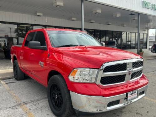 2021 Ram 1500 Classic SLT Crew Cab 4x2 5